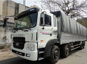 Xe tải Hyundai HD320 18 tấn thùng mui bạt